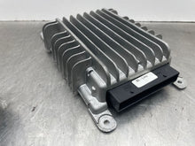 Load image into Gallery viewer, AMPLIFIER Audi A4 RS4 S4 2005 05 06 07 08 - NW420743