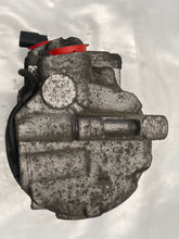 Load image into Gallery viewer, AC COMPRESSOR Audi A4 2005 05 2006 06 - NW295243