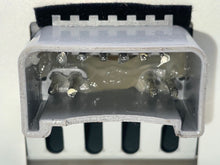 Load image into Gallery viewer, Amplifier Lincoln LS Thunderbird 00 01 02 03 04 05 06 - NW135588