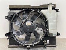 Load image into Gallery viewer, Radiator Fan Assembly Kia Soul 2014 - NW64176
