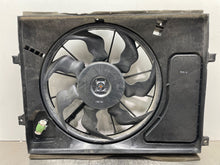 Load image into Gallery viewer, Radiator Fan Assembly Kia Soul 2014 - NW64176