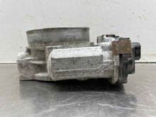 Load image into Gallery viewer, THROTTLE BODY Escalade Sierra 3500 06 07 08 - NW296531