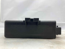 Load image into Gallery viewer, SUSPENSION CONTROL MODULE COMPUTER R320 R350 09 10 11 12 13 - NW36464