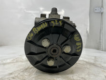 Load image into Gallery viewer, POWER STEERING PUMP 530i 525i 2006 06 - NW163121