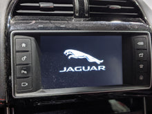 Load image into Gallery viewer, INFO-GPS SCREEN XE XF XFR XJ XJL Discovery Evoque Rover Sport 16-20 - NW298182