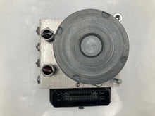Load image into Gallery viewer, ABS Pump Jaguar XE 2018 - NW298048