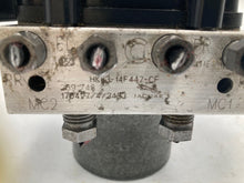 Load image into Gallery viewer, ABS Pump Jaguar XE 2018 - NW298048