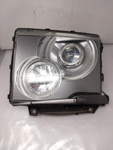 Load image into Gallery viewer, HEADLIGHT LAMP ASSEMBLY Range Rover 2003 03 2004 04 2005 05 Left - NW298829