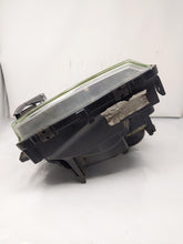 Load image into Gallery viewer, HEADLIGHT LAMP ASSEMBLY Range Rover 2003 03 2004 04 2005 05 Right - NW298830
