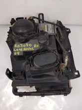 Load image into Gallery viewer, HEADLIGHT LAMP ASSEMBLY Range Rover 2003 03 2004 04 2005 05 Right - NW298830