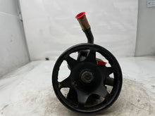 Load image into Gallery viewer, Power Steering Pump Mercury Mariner 2005 - NW162947