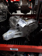Load image into Gallery viewer, Transfer Case SIERRA 1500 PICKUP 2018 - NW300354