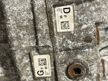 Load image into Gallery viewer, CARRIER ASSEMBLY Porsche Cayenne 2008 08 2009 09 2010 10 - NW47332