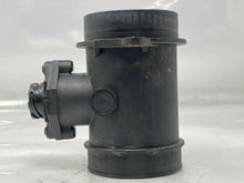 Load image into Gallery viewer, Mass Air Flow Sensor Meter MAF C220 C250D C280 C36 E300d E320 94-96 - NW5335