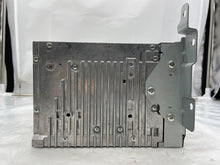 Load image into Gallery viewer, Radio Ford Escape 2010 - NW134799