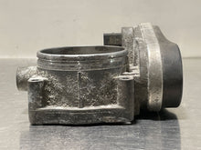 Load image into Gallery viewer, THROTTLE BODY BMW 745I 545I X5 2002 02 03 04 05 06 - NW177822