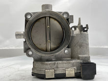 Load image into Gallery viewer, THROTTLE BODY MERCEDES CLK320 ML320 01 - 06 FITS MANY - NW178413