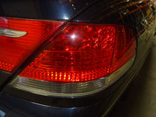Load image into Gallery viewer, OUTER TAIL LIGHT LAMP 750i 750il 750LI 760li Alpina B7 06-08 Right - NW180669