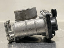 Load image into Gallery viewer, THROTTLE BODY Infiniti G25 2011 11 2012 12 - NW177948