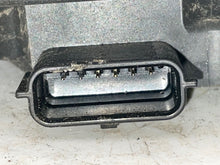 Load image into Gallery viewer, THROTTLE BODY Infiniti G25 2011 11 2012 12 - NW177949