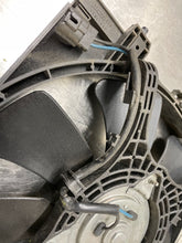 Load image into Gallery viewer, Condenser FAN ASSEMBLY Saab 9-2X 2005 05 2.5 - NW64492