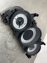 Load image into Gallery viewer, SPEEDOMETER CLUSTER Mercedes-Benz C250 C300 C350 C63 2012 12 - NW304150