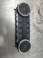 Load image into Gallery viewer, FRONT TEMPERATURE CONTROLS C250 C300 C350 C63 CLS550 CLS63 12-13 - NW303839