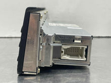 Load image into Gallery viewer, Radio BMW X5 2000 00 2001 01 2002 02 2003 03 2004 04 2005 05 2006 06 AM FM - NW367159