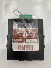 Load image into Gallery viewer, Transfer Case Computer Toyota FJ Cruiser 2007 07 2008 08 2009 09 10 11 12 4x4 - NW38215