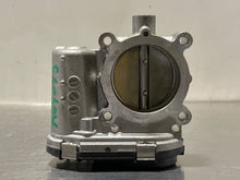 Load image into Gallery viewer, Throttle Body MERCEDES C-CLASS 2016 - NW305489