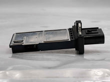 Load image into Gallery viewer, Mass Air Flow Sensor Meter MAF Crown Victoria E150 Van E250 04-14 - NW4623
