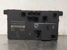 Load image into Gallery viewer, DOOR CONTROL MODULE COMPUTER CLS550 CLS63 09 10 11 - NW304885