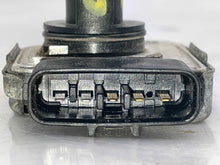Load image into Gallery viewer, Mass Air Flow Sensor Meter MAF Sequoia Tundra 00 01 02 03 04 - NW5613