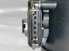 Load image into Gallery viewer, Mass Air Flow Sensor Meter MAF Expedition Navigator 03 04 - NW4636