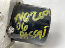 Load image into Gallery viewer, ABS PUMP Volkswagen Passat 2006 06 2007 07 - NW2786
