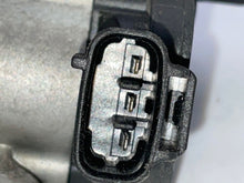 Load image into Gallery viewer, Throttle Body PT CRUISER 2001 - NW177527