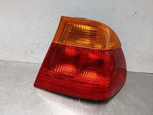 Load image into Gallery viewer, OUTER TAIL LIGHT LAMP 320i 323i 323ic 323is 325ci 325i 328i 99-01 Right - NW307724