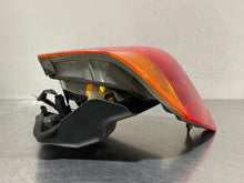 Load image into Gallery viewer, OUTER TAIL LIGHT LAMP 320i 323i 323ic 323is 325ci 325i 328i 99-01 Left - NW525578