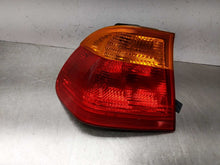 Load image into Gallery viewer, OUTER TAIL LIGHT LAMP 320i 323i 323ic 323is 325ci 325i 328i 99-01 Left - NW525578