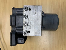 Load image into Gallery viewer, ABS Pump Mercedes-Benz SL55 2015 - NW307420