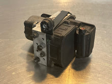 Load image into Gallery viewer, ABS PUMP Range Rover 2003 03 2004 04 2005 05 - NW307784