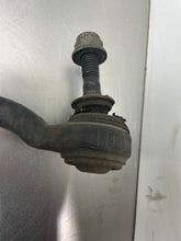 Load image into Gallery viewer, STEERING RACK Jaguar XJ8 2004 04 2005 05 - NW309347