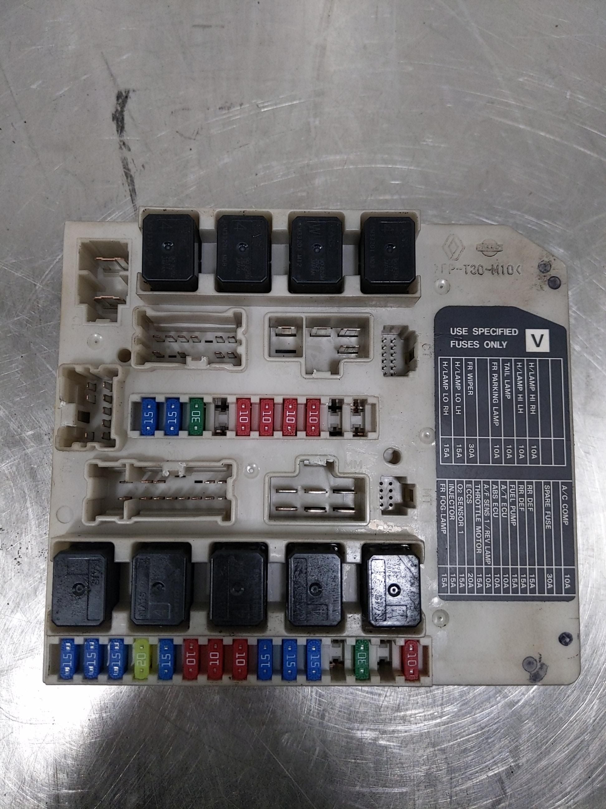 FUSE BOX Nissan Rogue 2008 08 2009 09 2010 10