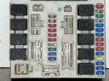 Load image into Gallery viewer, FUSE BOX Nissan Rogue 2008 08 2009 09 2010 10 - NW234944