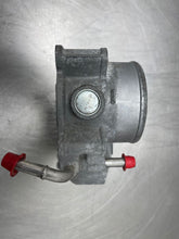 Load image into Gallery viewer, THROTTLE BODY Lexus IS250 GS300 2006 06 2007 07 2008 08 2009 09 10 11 - NW309390
