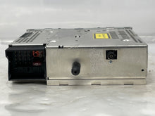 Load image into Gallery viewer, Radio Mini Cooper 2007 07 2008 08 2009 09 Am Fm Stereo CD Hatchback - NW309662