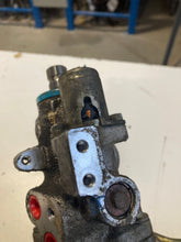 Load image into Gallery viewer, STEERING RACK Mercedes E320 E350 E500 2004 04 2005 05 06 07 08 09 - NW310134