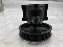 Load image into Gallery viewer, Power Steering Pump Mercury Montego 2005 - NW162876