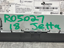 Load image into Gallery viewer, Radio Volkswagen Jetta 2018 - NW311715