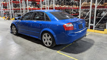 Load image into Gallery viewer, CARRIER ASSEMBLY Audi S4 2004 04 05 06 Rear Auto - NW311467